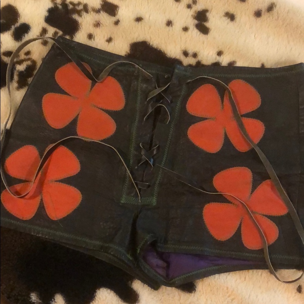 Vintage 1970s genuine leather shorties